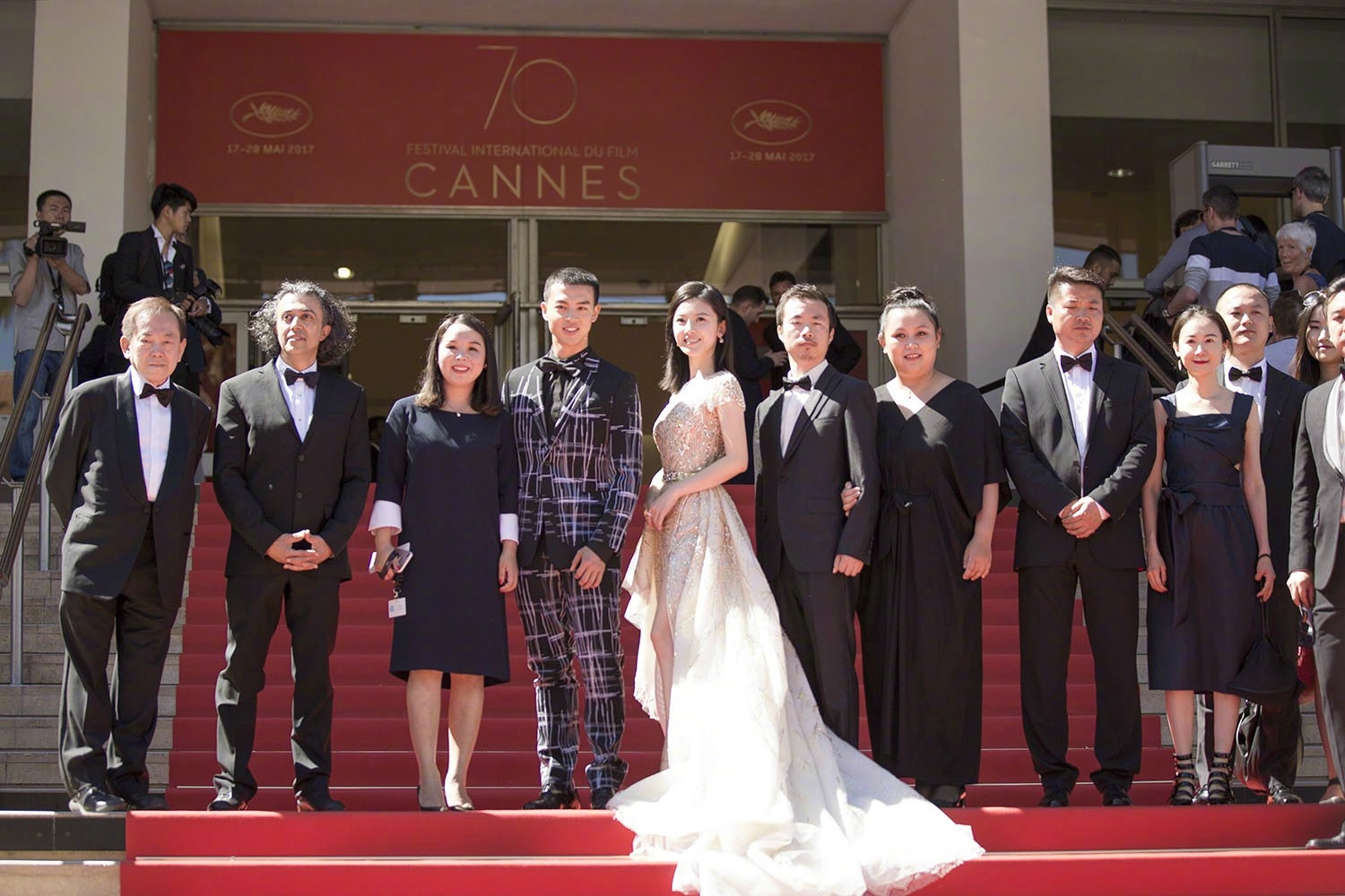 1495513164553013.jpg 60ca8a58ly1ffs972g8cvj215o0rs0zl.jpg