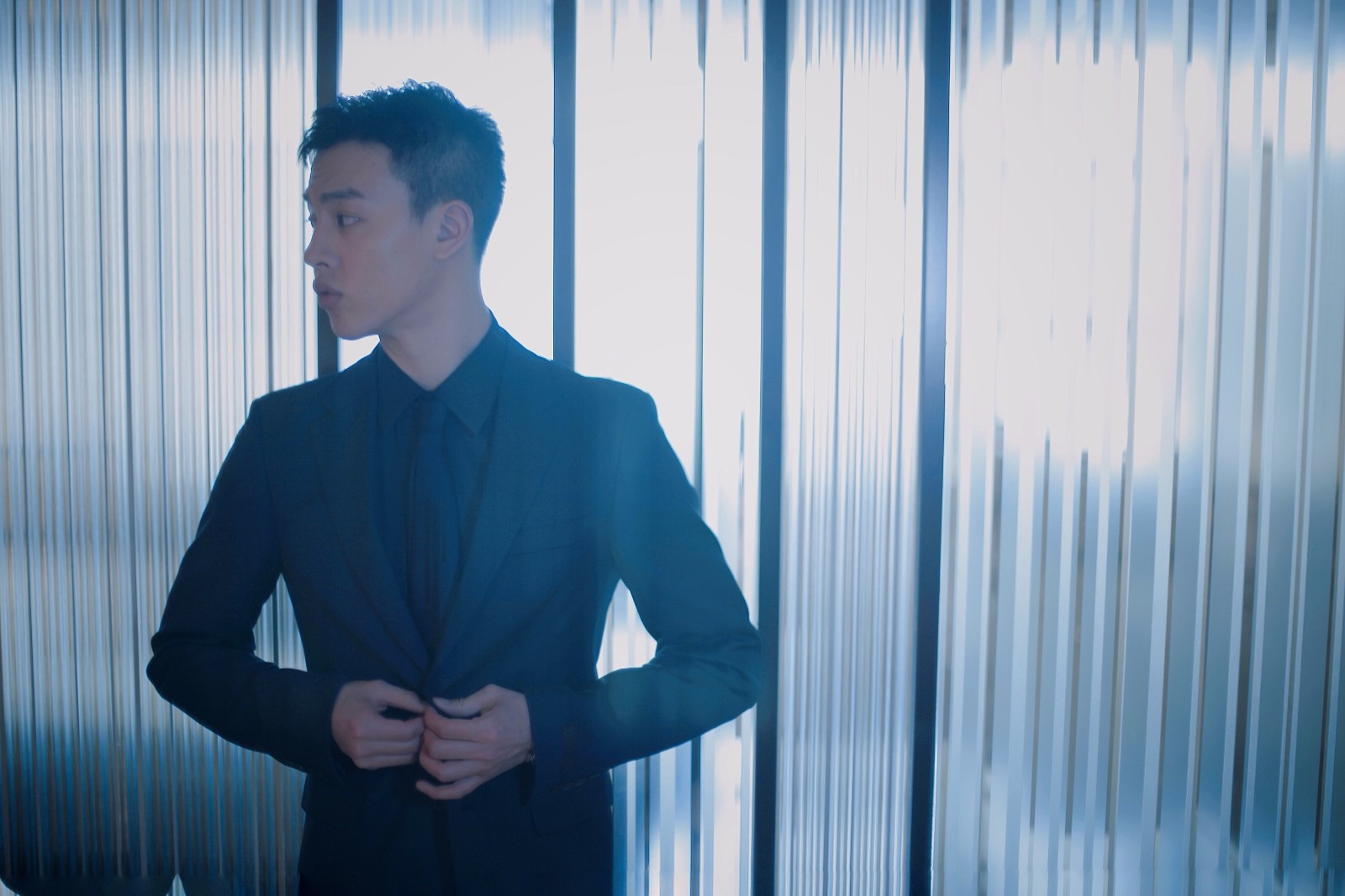 1523850754647732.jpg 尹昉2.jpg