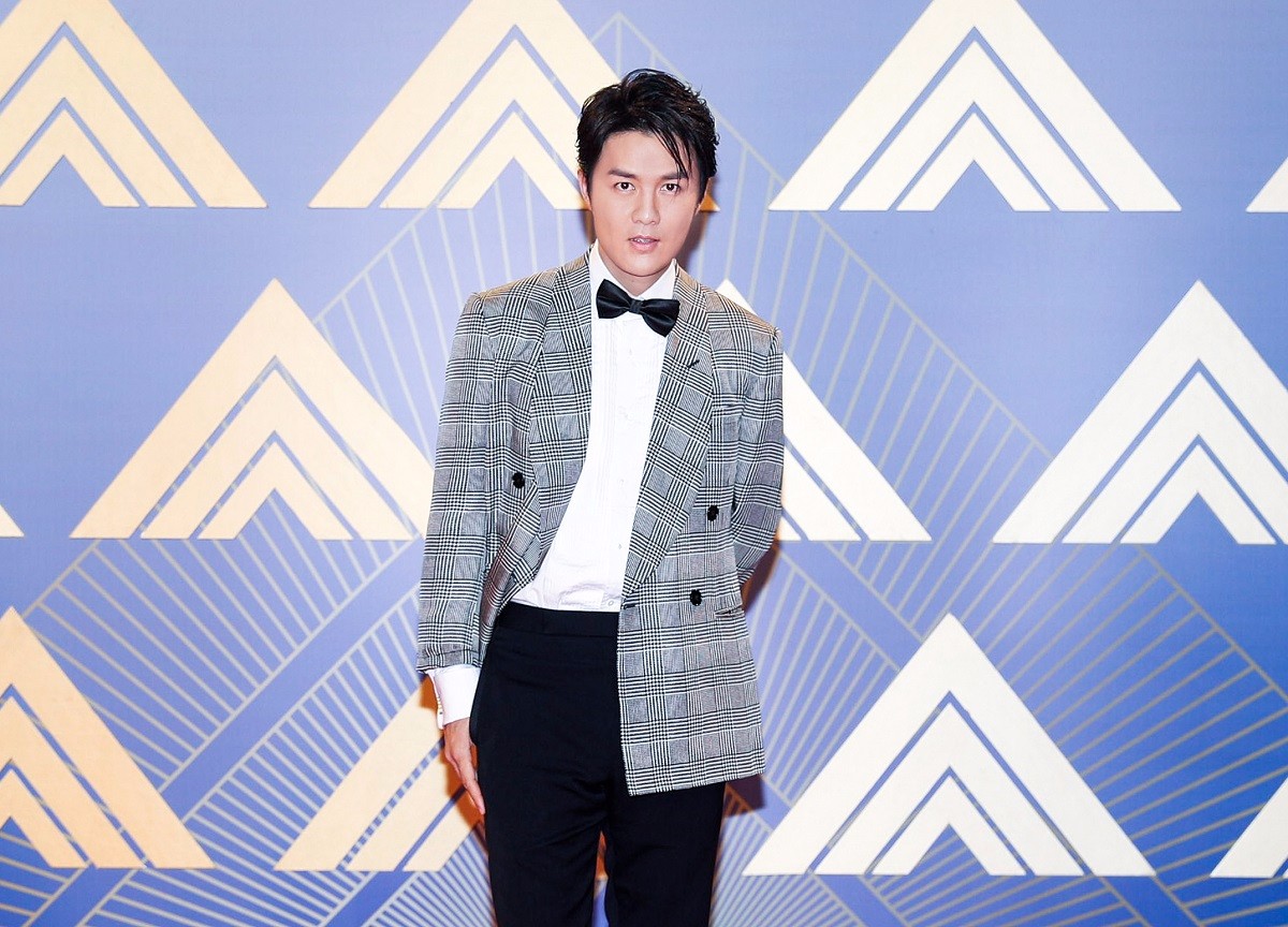 1529661019504628.jpg 吳克群紅毯圖.jpg